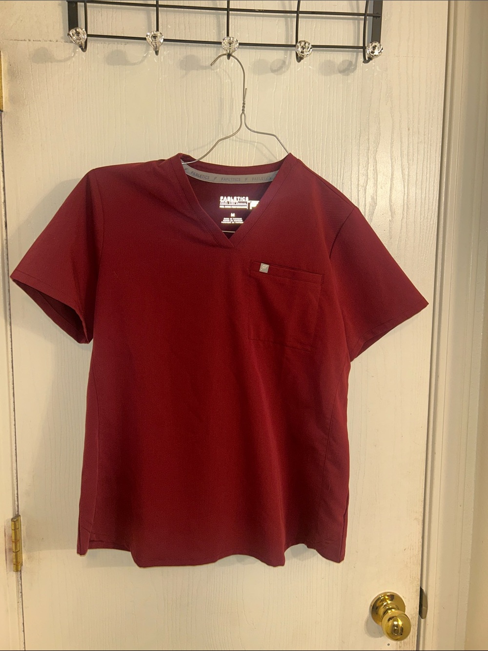 Fabletics Men's V-Neck Short Sleeve Tee - Burgundy